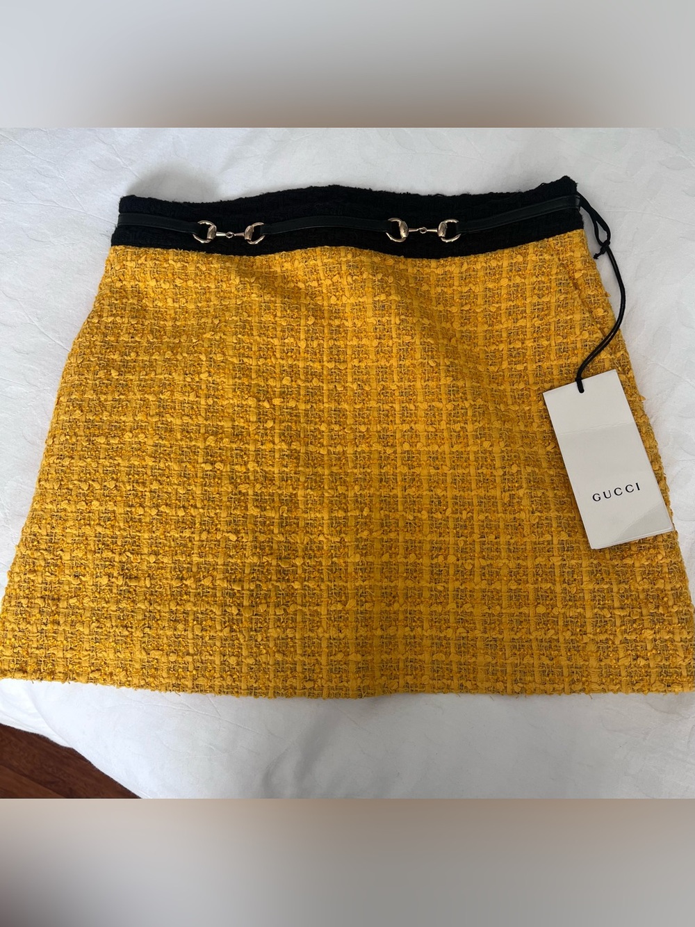 GUCCI Mustard Tweed Mini Skirt with Black Horsebit Waist - Picture 3 of 12